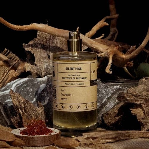 Silent Hiss, perfume